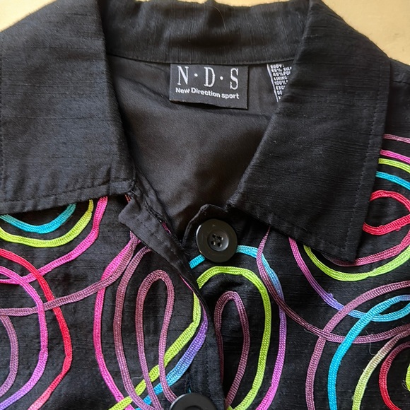 💖New Direction Sport black jacket with swirly colored ribbons, front buttons - Picture 3 of 4